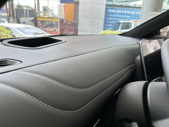 giá xe vinfast vf7 mới nhất
