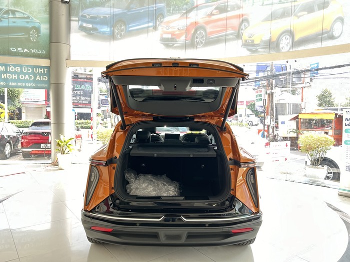 giá xe vinfast vf7 mới nhất
