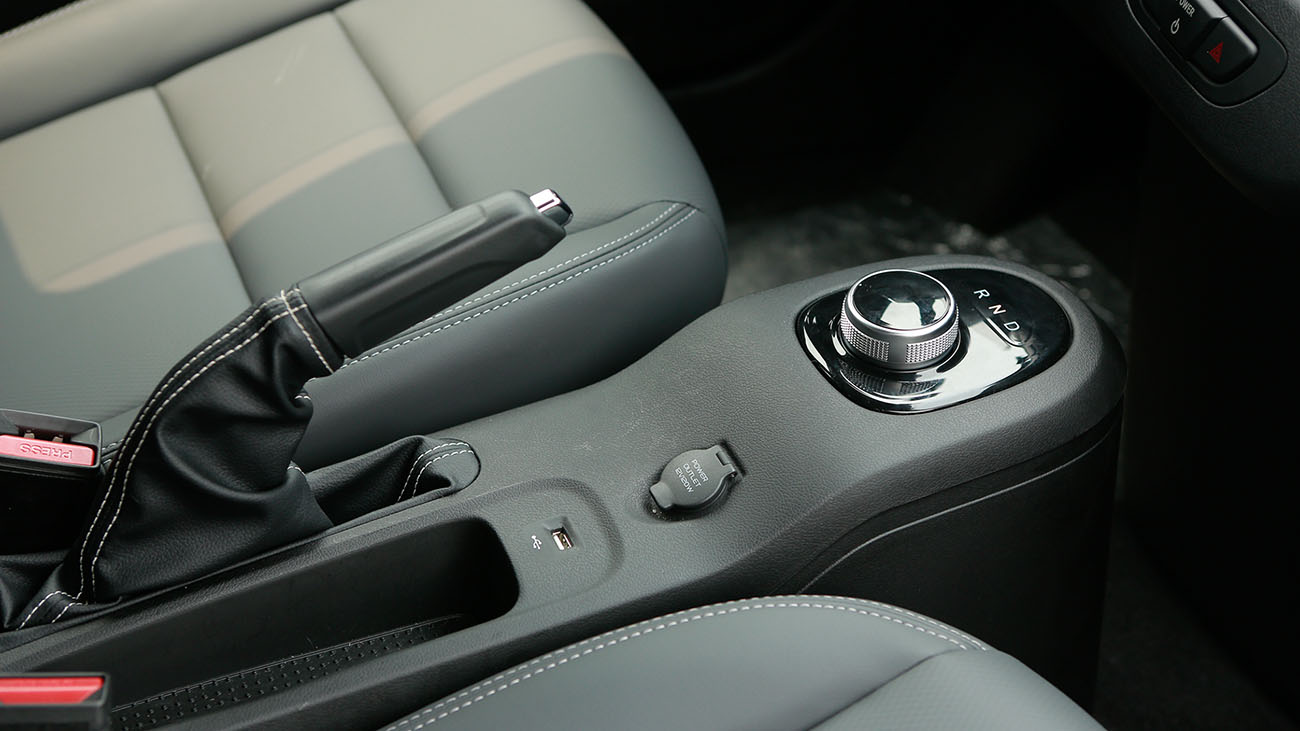 giá xe VF 5 mới nhất