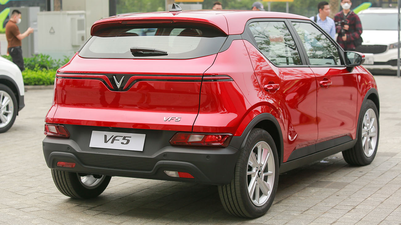 giá xe VF 5 mới nhất
